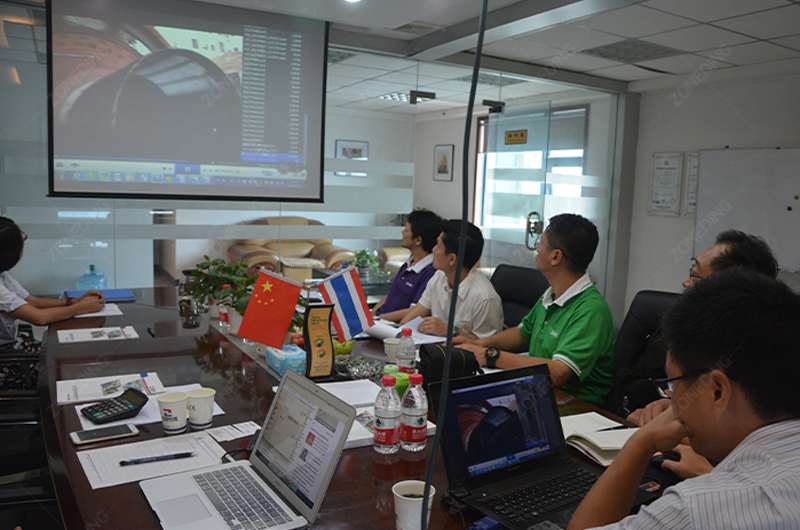 ZONEDING Technical Team are discussing plant solution according to client's specific ore
