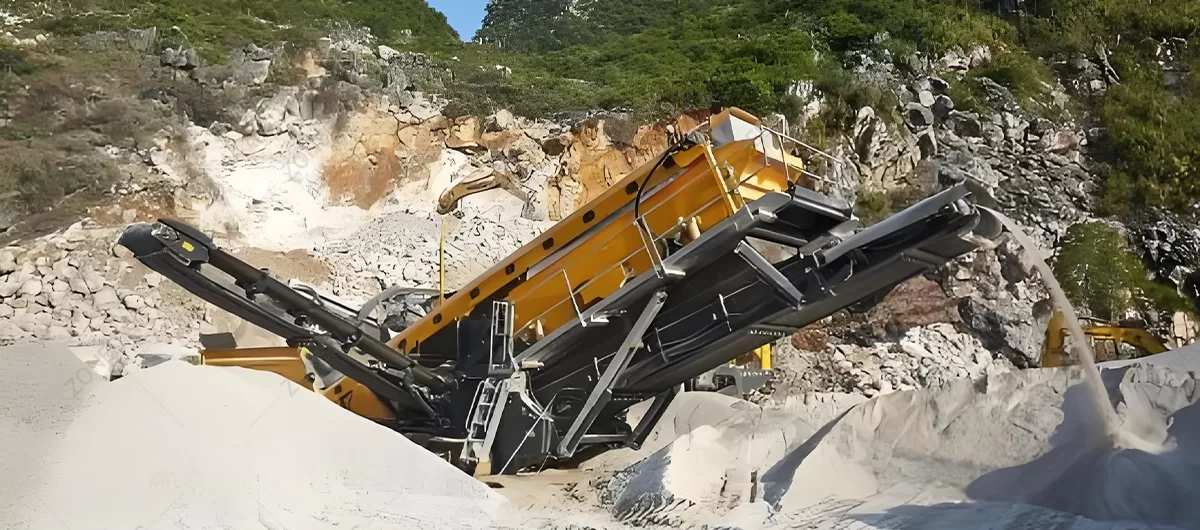 Crawler Screening Stations Working in Rough Terrain