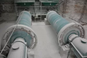 Quartz sand ball mill