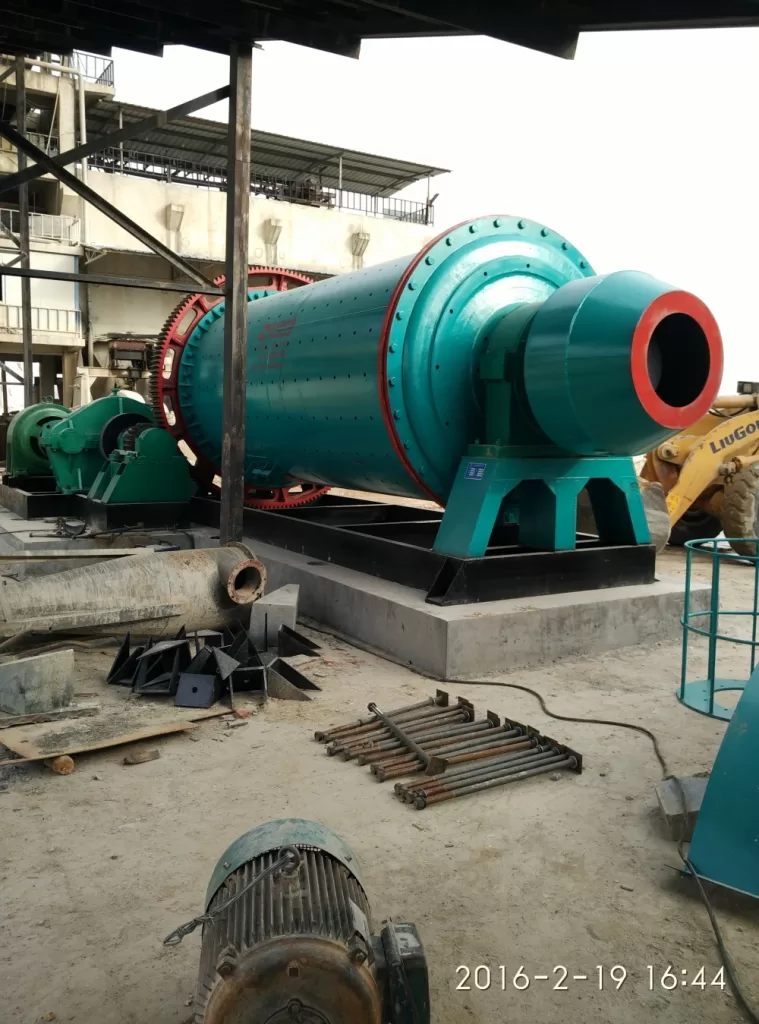 What ball mill for grinding lithium ore? What is the grinding process of lithium ore?