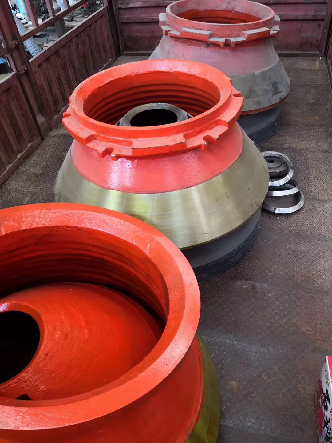 Cone Crusher Accessories