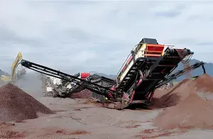 Tracked Mobile Screening Plant