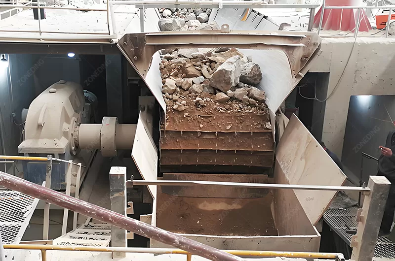Apron Feeder processing ore