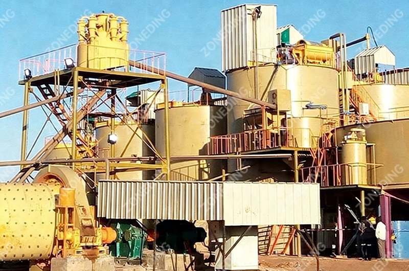 Gold mining and extraction at gold leaching plants