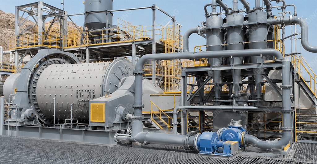 Closed grinding circuit improving ball mill energy efficiency